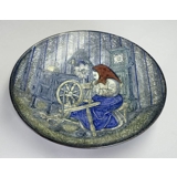 Large Dish with woman spinning flax No. 4106-2