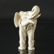 Elefant mit erhobenem Rüssel, Royal Dux Figur