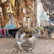 Glas karaffel med diskret mønster