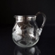 Glas Kanne mit Gravuren
