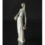 Lladro Nao figur af kvinde med potter