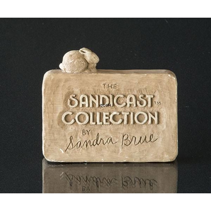 Sandra Brue skilt "The Sandicast Collection"