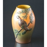 Ipsen Vase with bird no. 450
