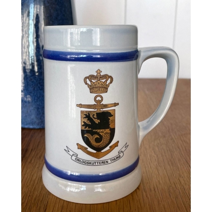 Søholm Tasse mit "Orlogskutteren Thurø", Kleiner Abschlag auf der Rückseite