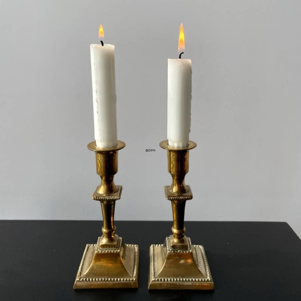Alte Messing Kerzenhalter, 15cm, Set mit 2 Stück.