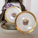 Royal Copenhagen Tellerset, Variation von Goldkorb mit Blumen - 6 Kuchenteller und 1 Servierplatte