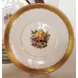 Royal Copenhagen Tellerset, Variation von Goldkorb mit Blumen - 6 Kuchenteller und 1 Servierplatte