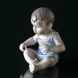 Dreng, siddende baby, Dahl Jensen nr. 1105