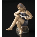 Swimming girl with Mandolin, Dahl Jensen Figurine No. 1172