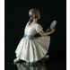 Ballerina med spejl Dahl Jensen (2. sortering har en revne på højre arm)