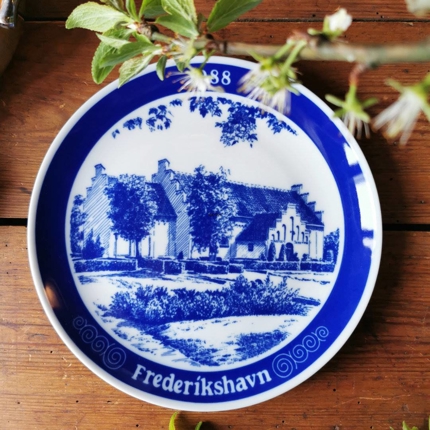 Jahresteller 1988 "Frederikshavn", Millhouse