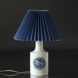 Pleated lamp shade of blue chintz fabric, sidelength 23cm