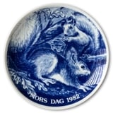 1982 Hansa Mother's Day plate, squirrel