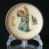 Hummel Annual plaquette 1971 Boy with Candle ( Heavenly Angel), Miniature Plate