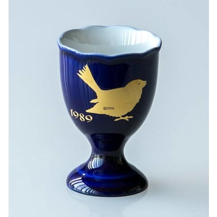 1989 Hackefors Cobalt Blue Egg Cup House Sparrow