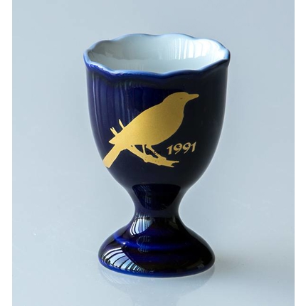 1991 Hackefors Cobalt Blue Egg Cup Eurasian Magpie