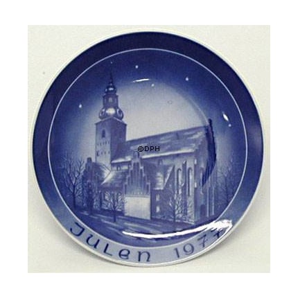 1977 Bareuther & Co. Christmas church plate, Budolfi Cathedral
