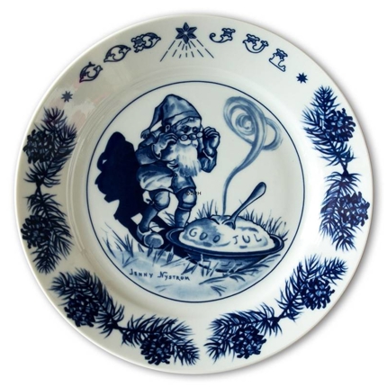 1982 Jenny Nystrom Christmas plate, pixie with pudding