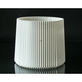 Le Klint 16 height 27cm, Lampshade made of white plastic