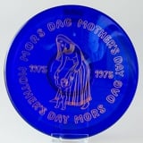 1975 Orrefors Morther's day glass plate