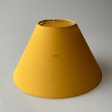 Rund lampeskærm høj model 17 cm i højden, gul chintz stof