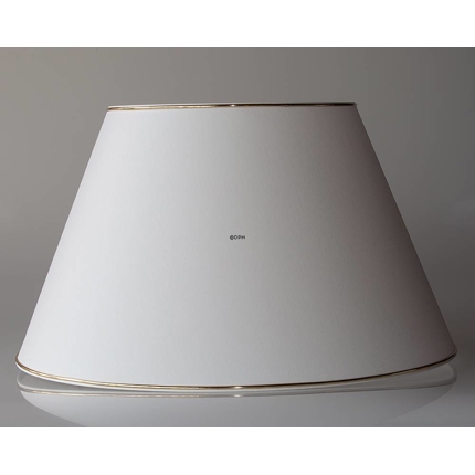 Rund lampeskærm mellem høj model 28 cm i højden, hvid chintz stof med guldkant (2. sortering - se beskrivelse)