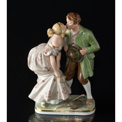 Die Prinzessin und der Schweinehirt küssen, Royal Copenhagen Figur Nr. 1114