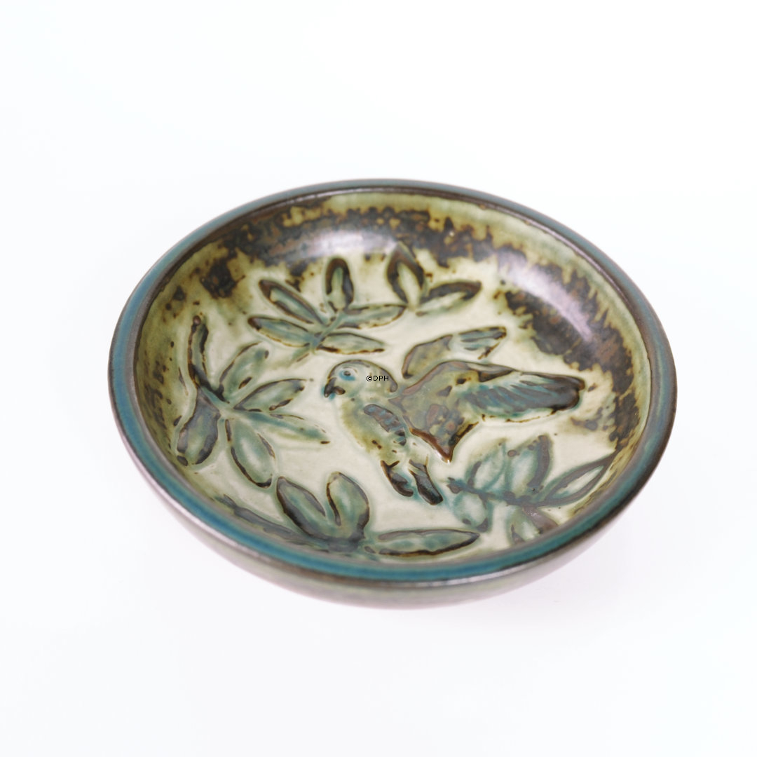 Stentøjsskål med fugl, Royal Copenhagen nr. 21577