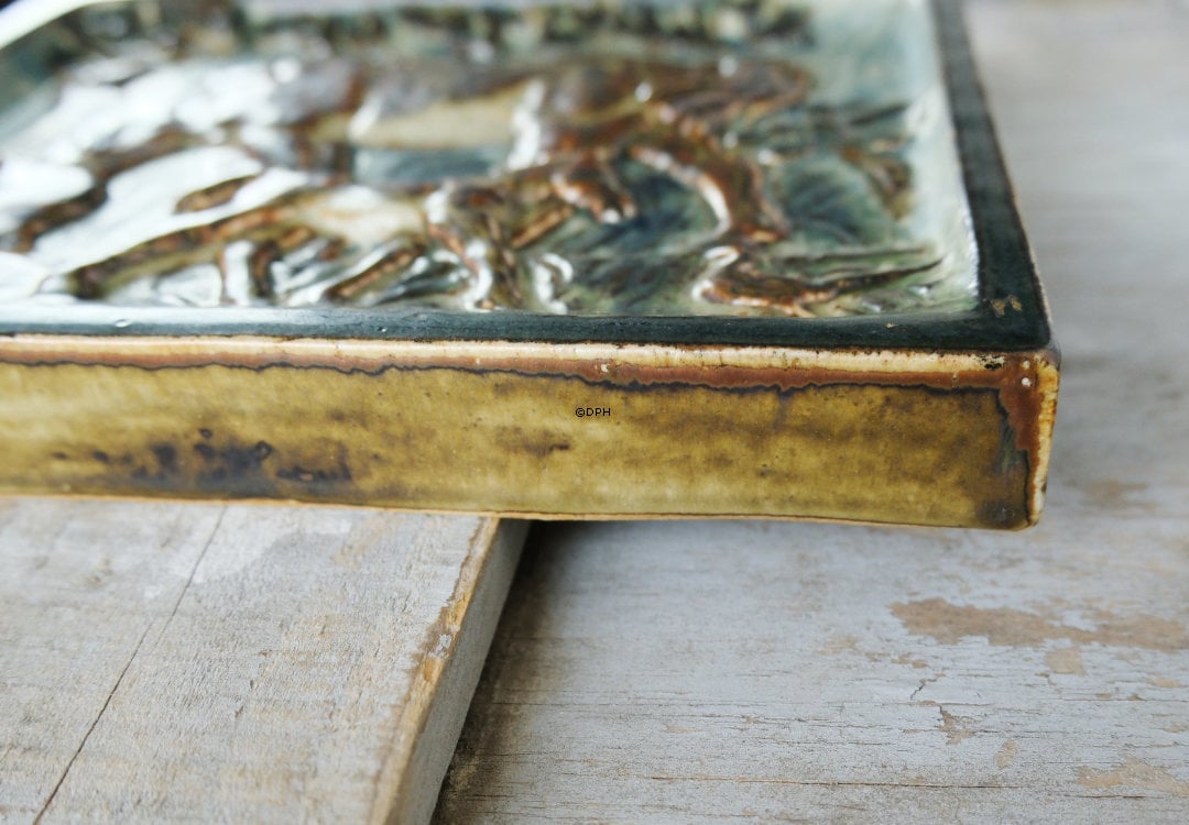 Relief mit galoppierendem Pferd, Royal Copenhagen Steinzeug