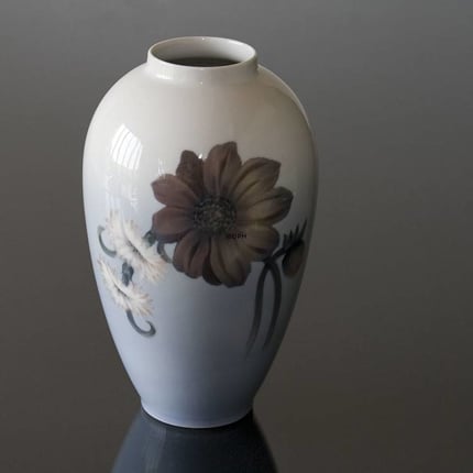 Vase with red Flower Blooming, Royal Copenhagen No. 2660-1099