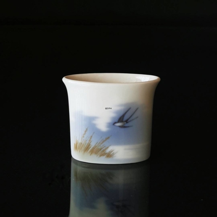 Royal Copenhagen Zahnstockerbecher mit Schwalbe