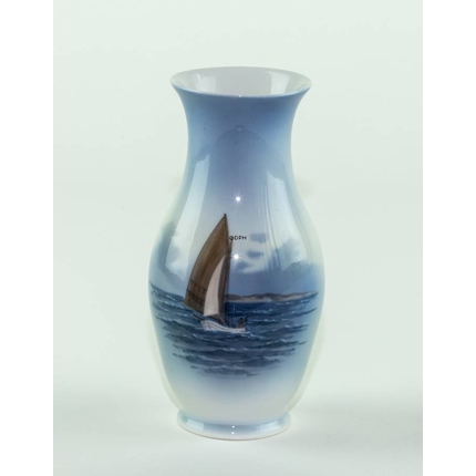 Vase med marine motiv, Royal Copenhagen nr. 2765-2289