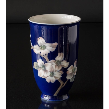 Vase with white flower on strong blue background, Royal Copenhagen no. 2830-3549