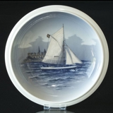 Bowl with Ship at Kronborg, Royal Copenhagen No. 2876-3606