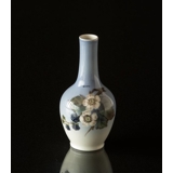 Vase mit Brombeerenzweig mit Beeren, Royal Copenhagen