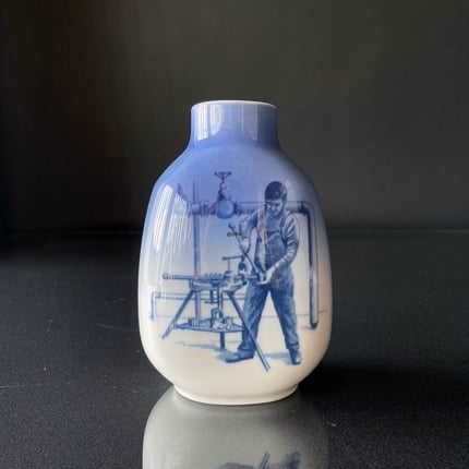 Vase mit Schmied/Installateur, Royal Copenhagen Nr. 299009-5582