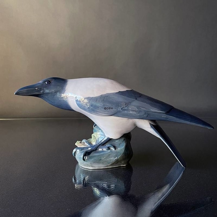 Crow, Royal Copenhagen bird figurine no. 365, Crow with frog