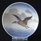 Bowl with wild duck flying, Royal Copenhagen No. 3675