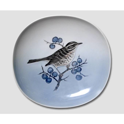 Plate with Bird and Blueberries Royal Copenhagen no. 4935