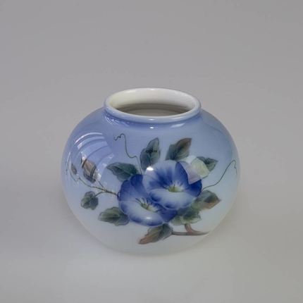 Vase with Bindweed, Royal Copenhagen no. 790A-2390