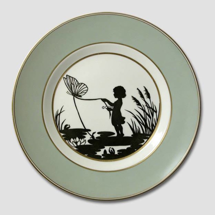 Royal Copenhagen Silhouette plate with Thumbelina