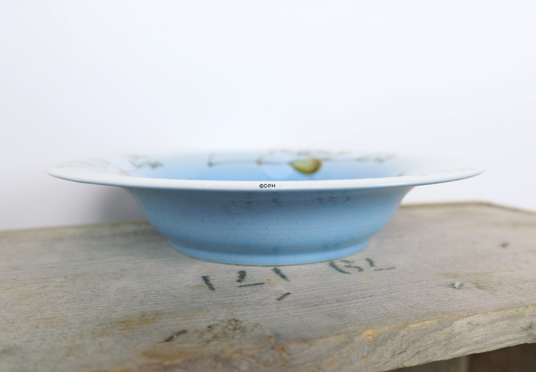 Schale mit Blumen und Zweigen, Royal Copenhagen Nr. 967-3840