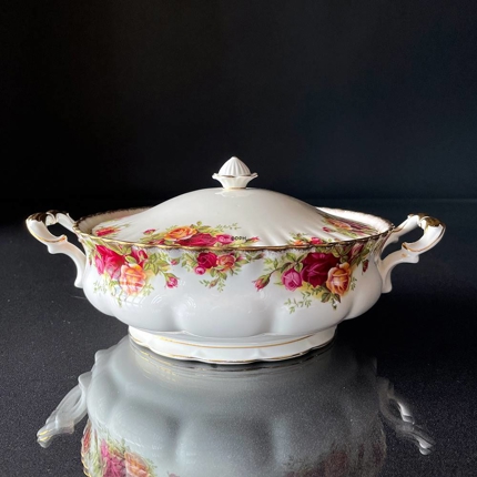Royal Albert Old Country Roses dish with lid