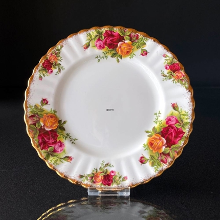 Royal Albert Old Country Roses dessert plate, diameter: 18.5 cm