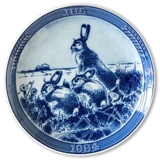 1984 Ravn Christmas plate in the series "Swedish Christmas", Hare