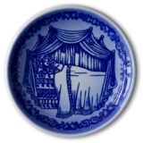 Royal Copenhagen Plaquette no. 81 in the Hans Christian Andersen series, motif the princess on the pea.