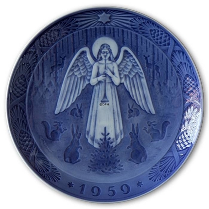 Angel playing for the 
animals in the forest 1959, Royal Copenhagen Christmas plate