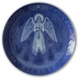 Angel playing for the 
animals in the forest 1959, Royal Copenhagen Christmas plate