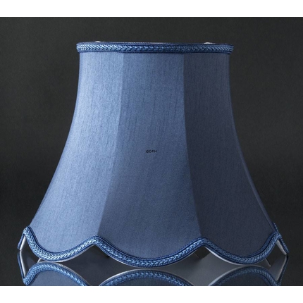 Håndsyet kantet lampeskærm med buer 24 cm i højden, mørk blå silke stof