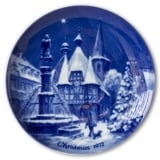 Berlin Design Christmas Plate 1972 Christmas Eve in Michelstadt (English Text)